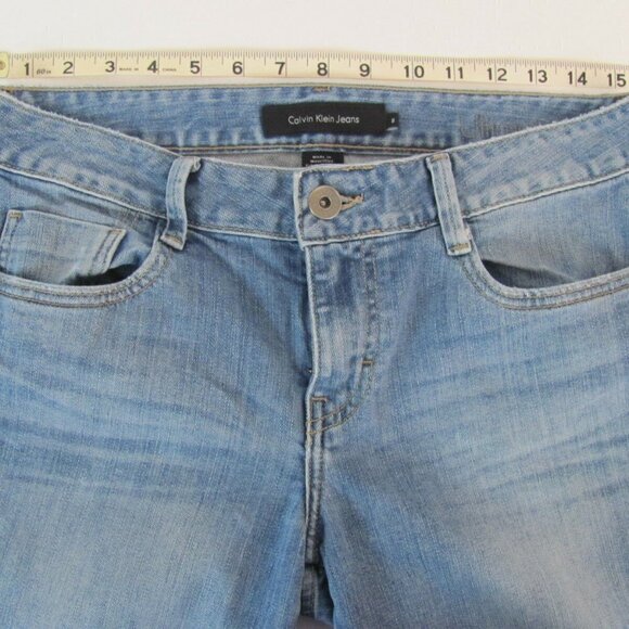 Calvin Klein Jeans Women's Size 8 (31 x 29) Ultimate Boot Cut Light Wash Stretch - Picture 3 of 12
